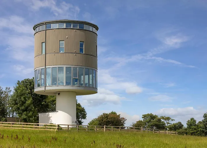 Luxury Converted Water Tower In Yorkshire