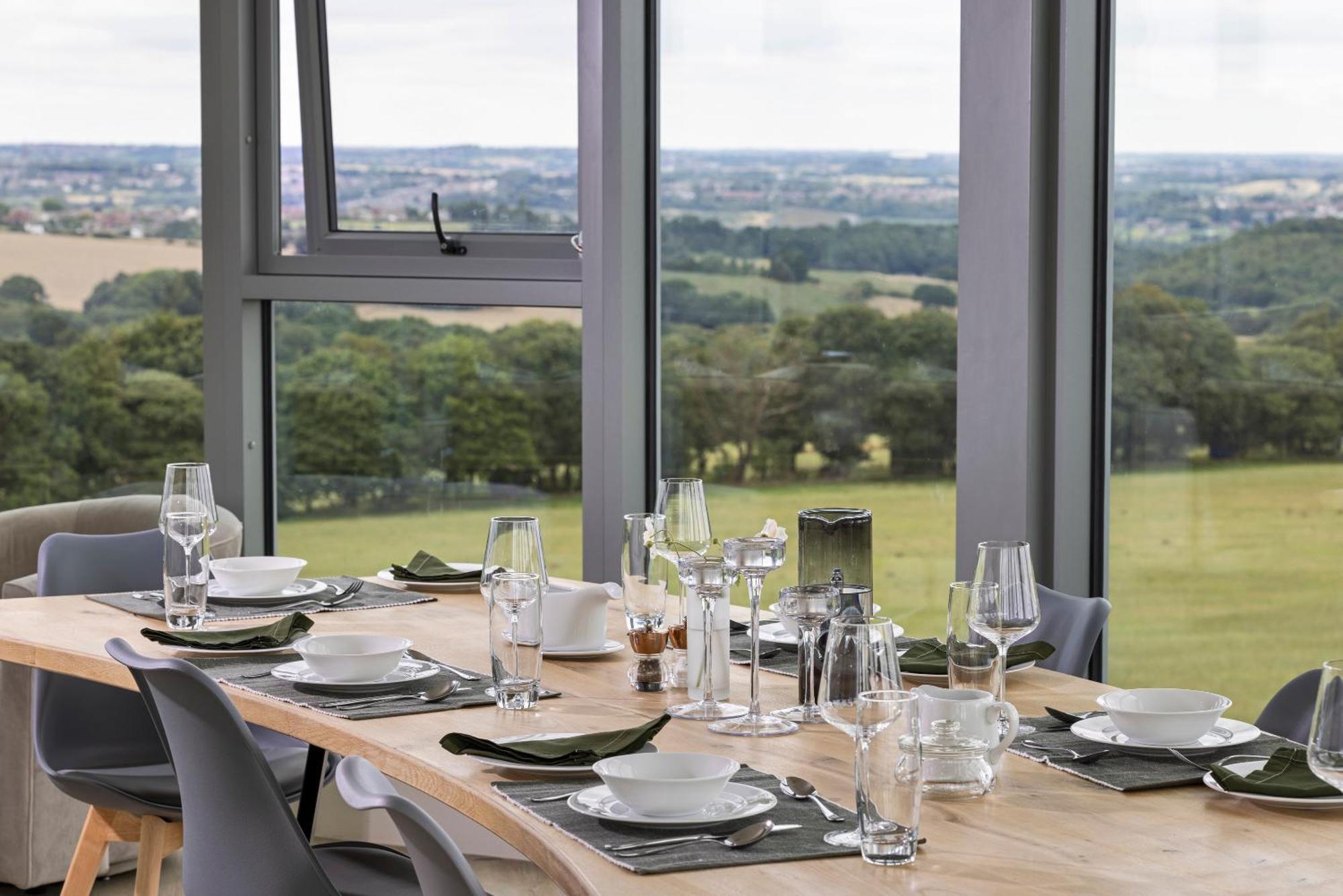 Luxury Converted Water Tower In Yorkshire *