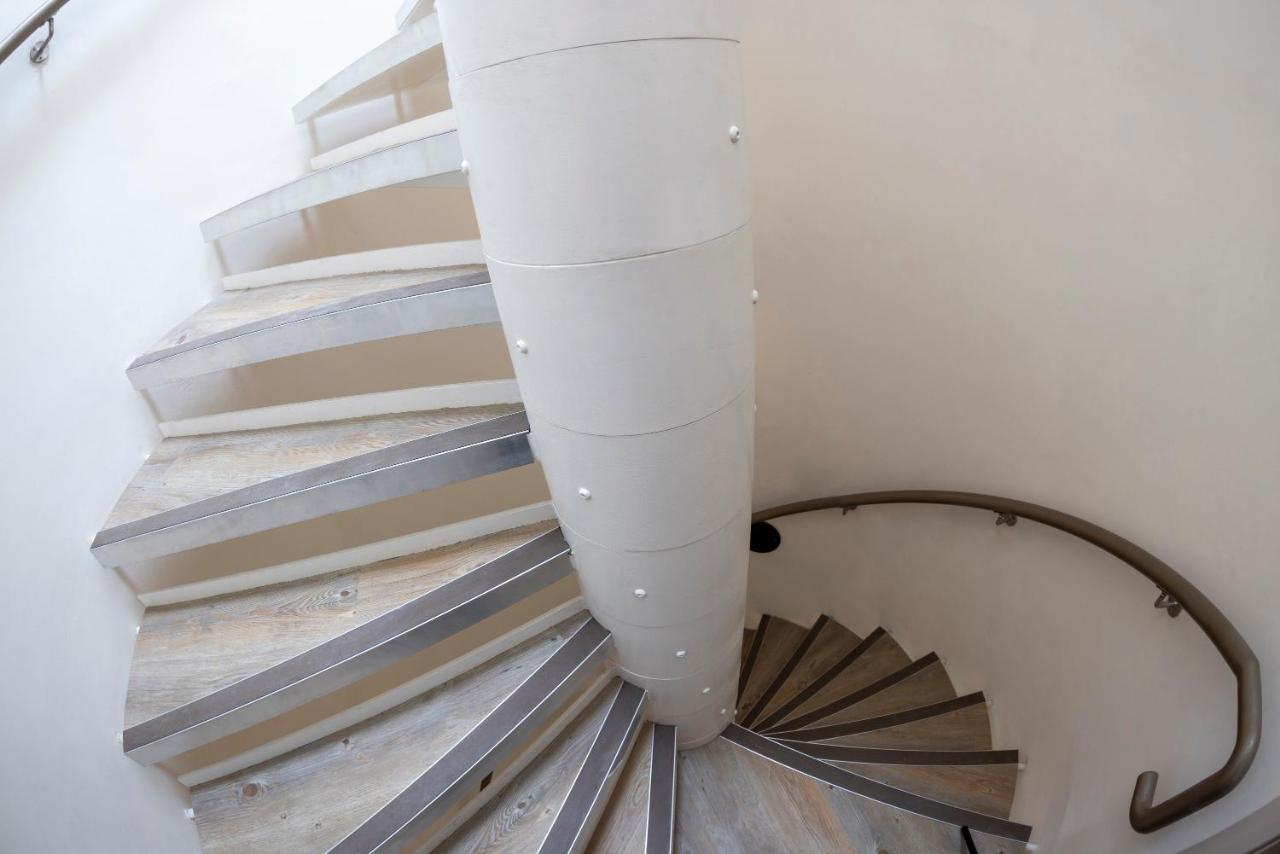 Luxury Converted Water Tower In Yorkshire *